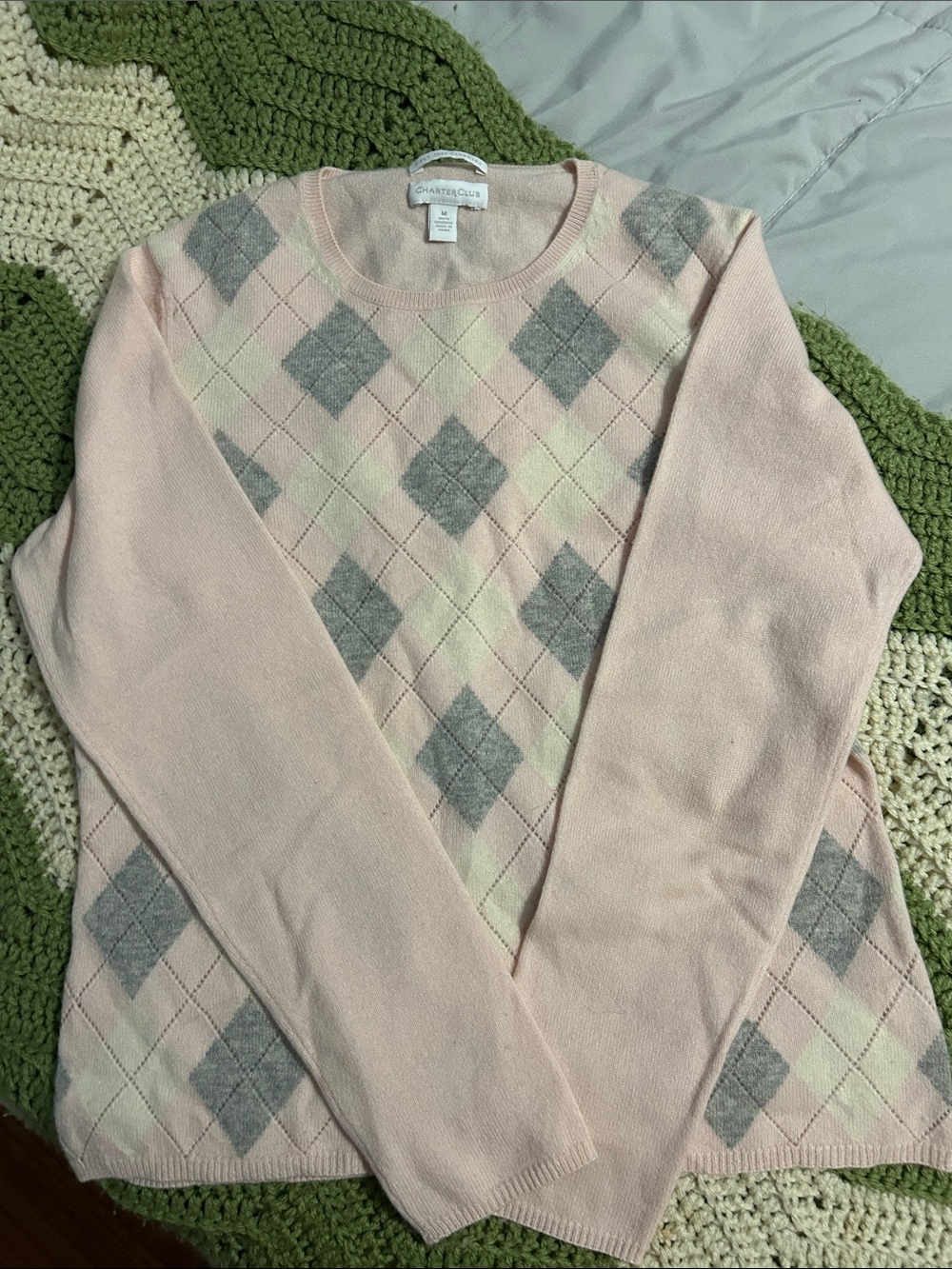 Charter Club 100% Cashmere sweater, medium, good condition, argyle print
